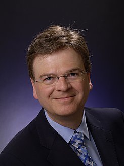 Herr Dr.-Ing. Heinrich Hoppe-Oehl