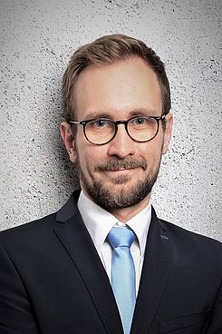 Herr Dr.-Ing. Björn Uhlemeyer